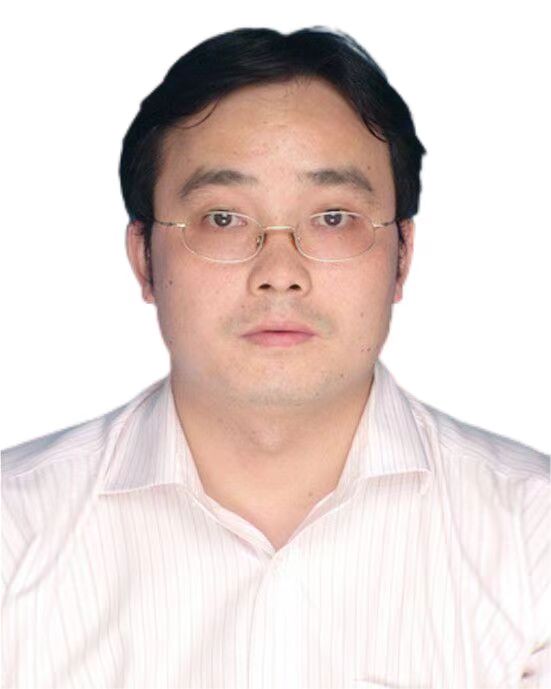 李清华
